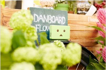 Dan Board Cheero 10050mAh Power Flower-7