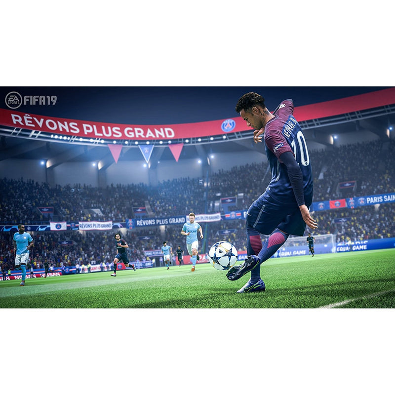 FIFA 19 (Legacy Edition)-3